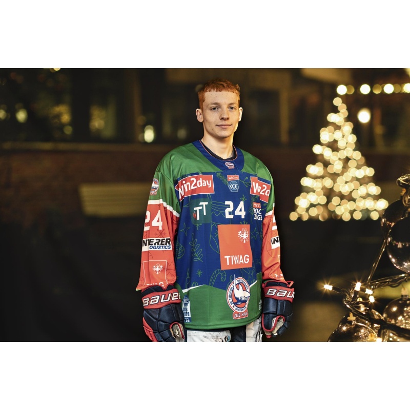 #24 Alexander Erlacher | X-Mas Trikot 25-26