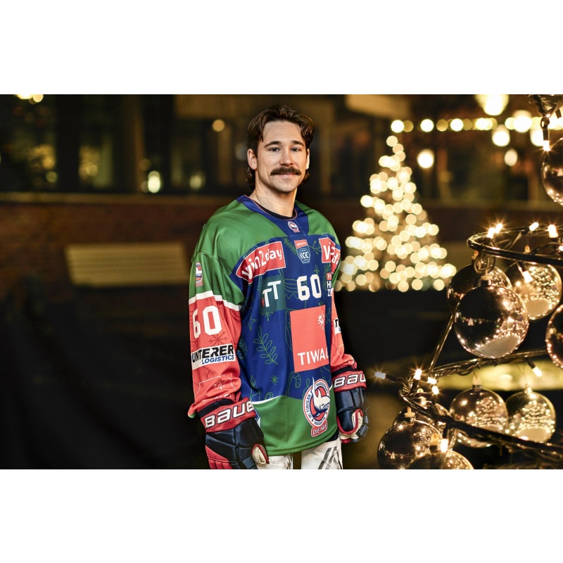 #60 Max Coatta | X-Mas Trikot 25-26