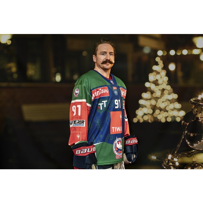#91 Matt Wilkins | X-Mas Trikot 25-26